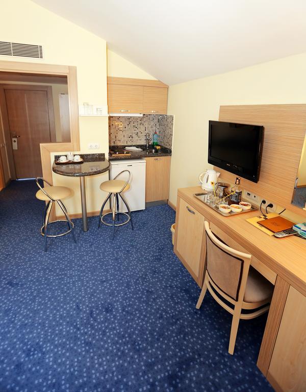King Hotel Cankaya Анкара Екстер'єр фото