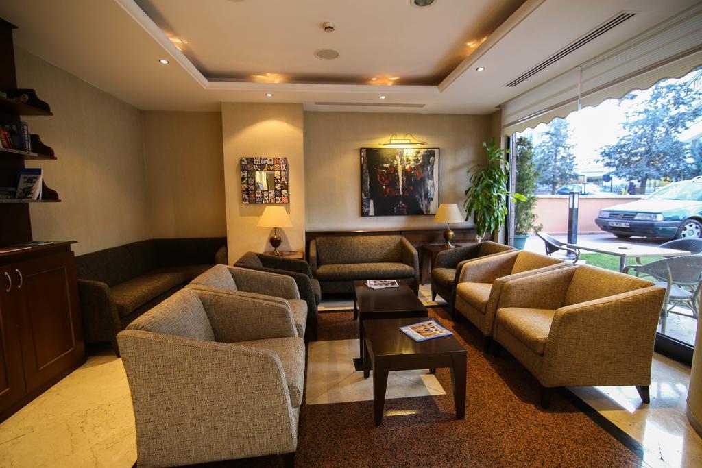 King Hotel Cankaya Анкара Екстер'єр фото