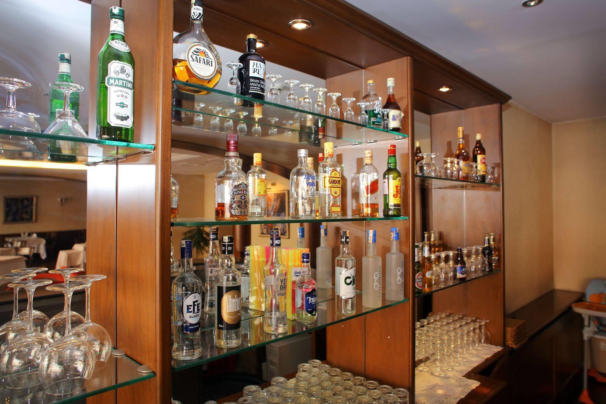 King Hotel Cankaya Анкара Екстер'єр фото